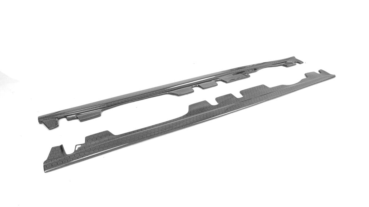 E90/E92 Carbon Fiber Sideskirt Extension.