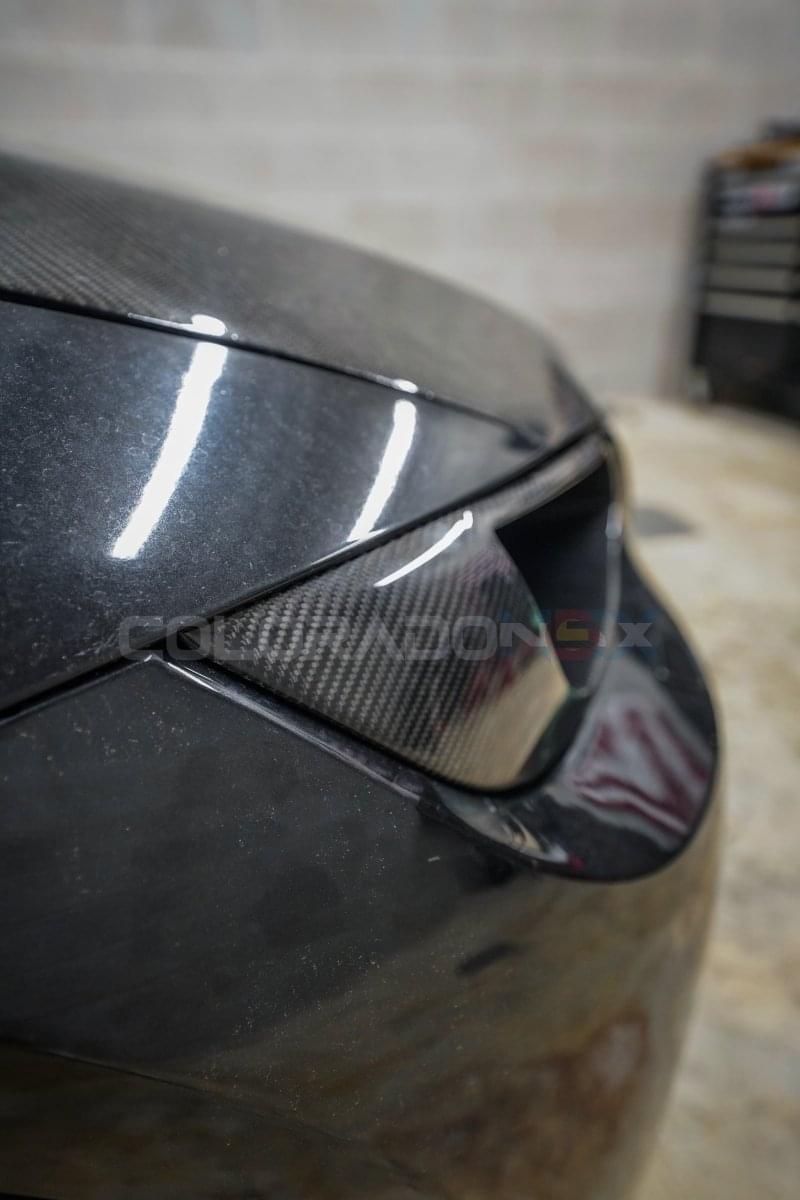 E92 Carbon Headlight Duct Delete.