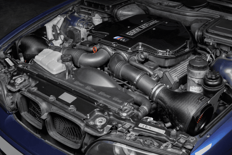 Eventuri BMW E39 M5 / E52 Z8 (S62) Black Carbon Plenum Lid - No Emblem.