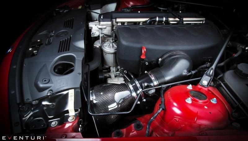 Eventuri BMW E85/E86 Z4M - Black Carbon Intake.
