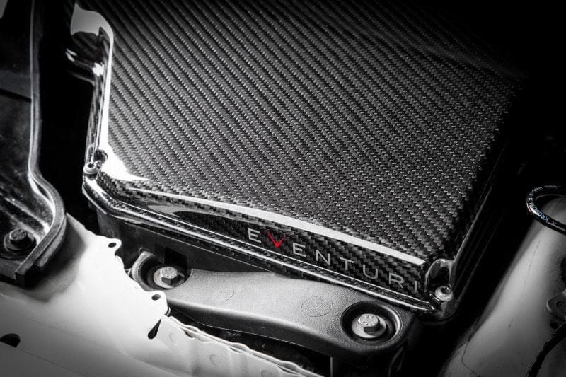 Eventuri BMW E9X M3 - Black Carbon Airbox Lid.