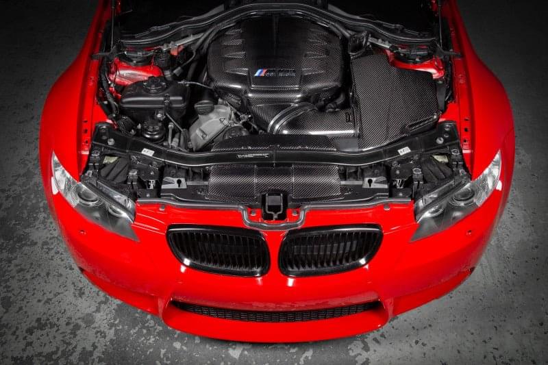 Eventuri BMW E9X M3 Carbon Duct Set - Gloss.