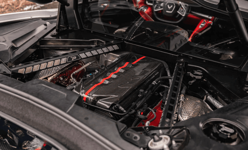 Eventuri Chevrolet C8 Corvette Black Carbon Engine Cover.