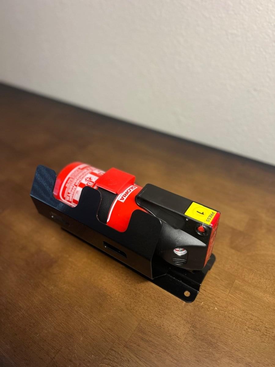 F82 M4 GTS Style Fire Extinguisher Kit.