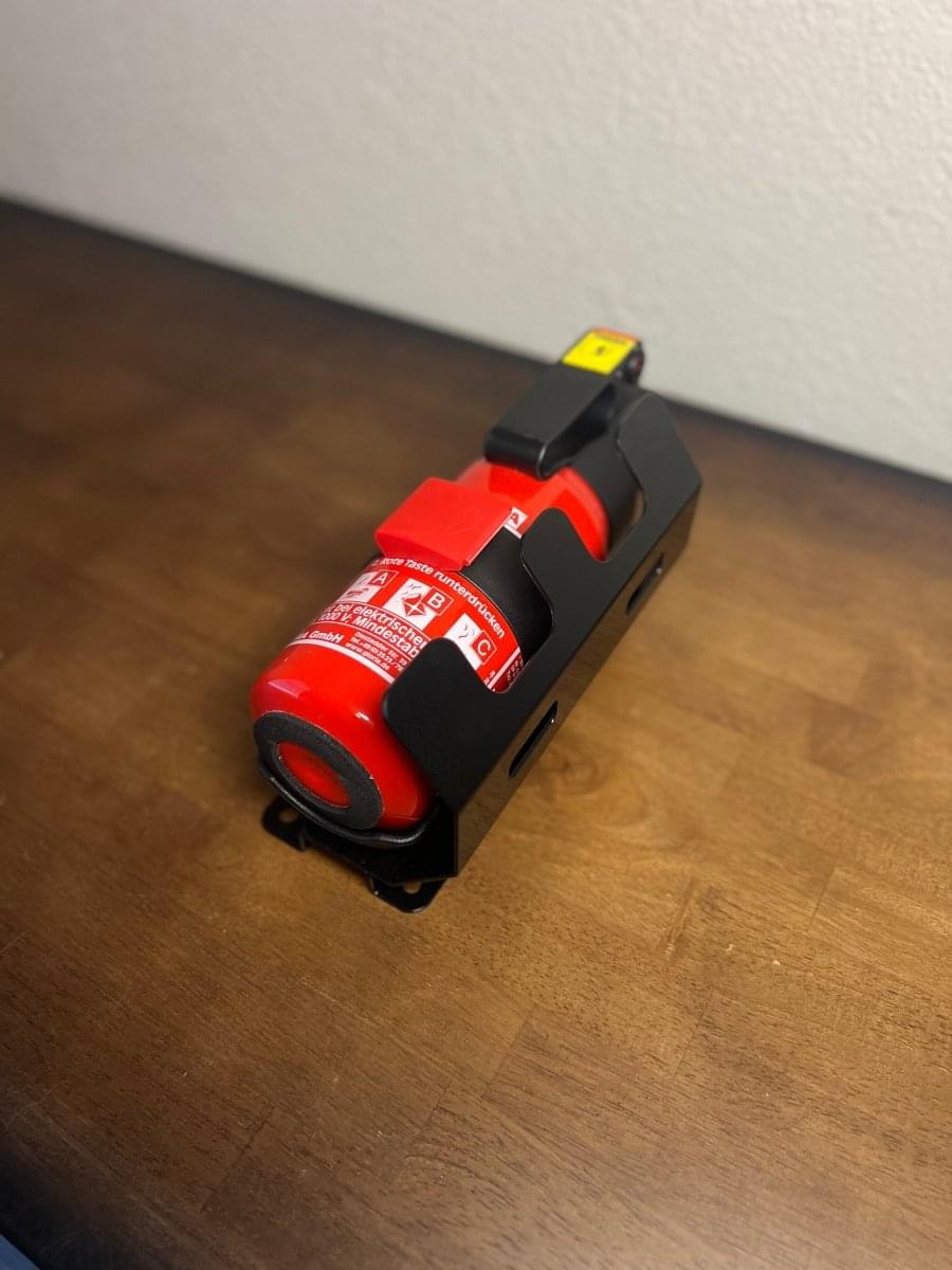 F82 M4 GTS Style Fire Extinguisher Kit.