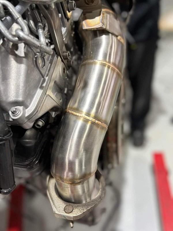 MAD BMW F10 M5 Downpipes.