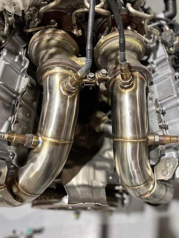 MAD BMW F10 M5 Downpipes.