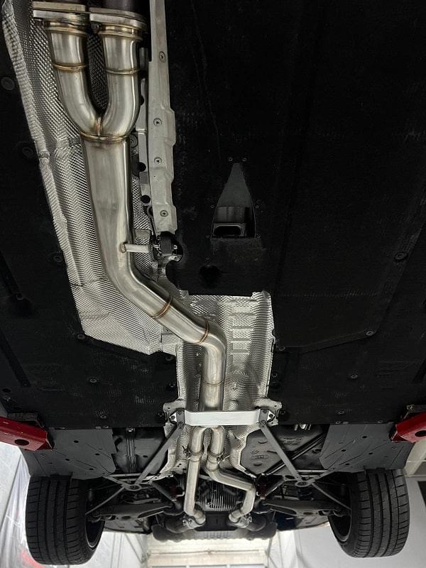 MAD BMW F8x M3 M4 S55 Single Midpipe (Brace Included).