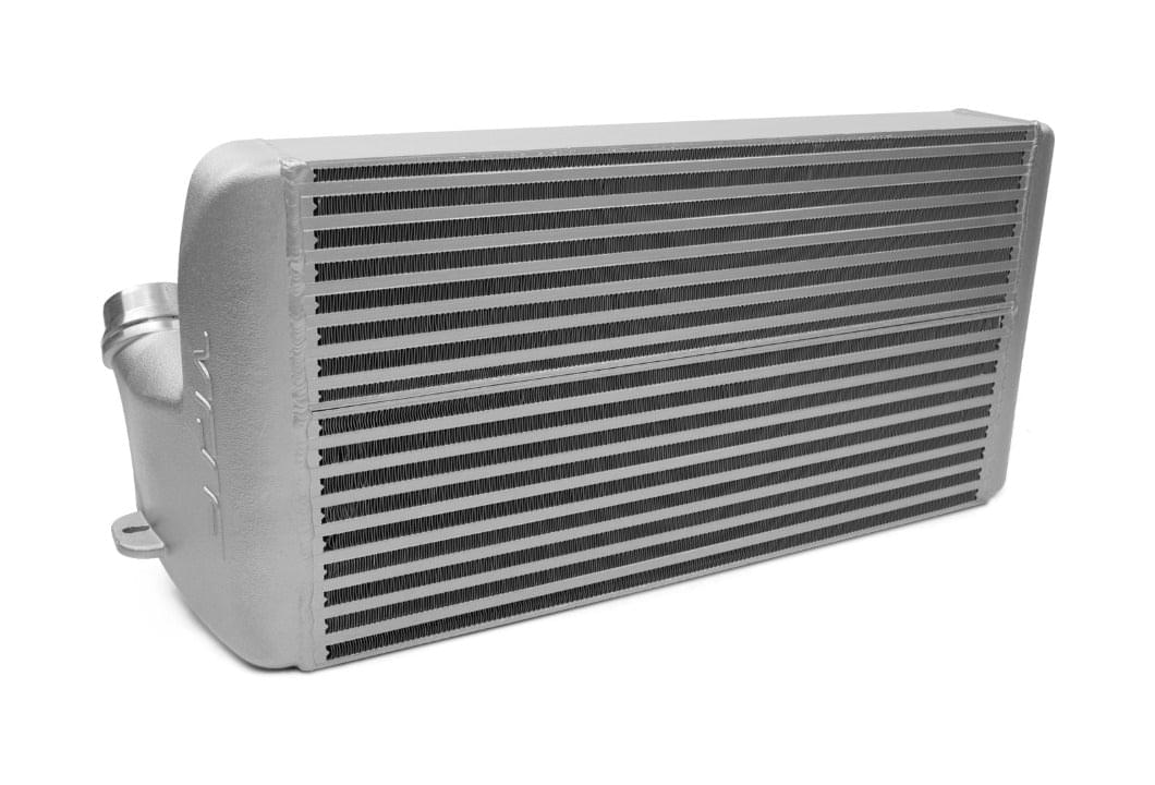 VRSF Race Intercooler FMIC 09 – 16 BMW 535i, 640i, 740i F01/F02/F06/F07/F10/F11/F12/F13.